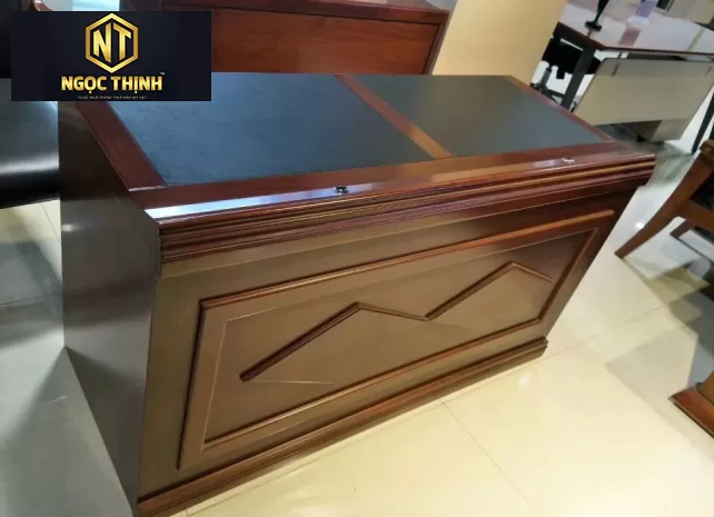 Bàn hội trường phong cách hiện đại sang trọng tại Long An